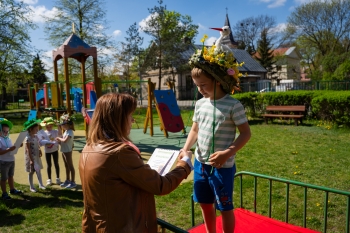 KAPELUSZKI (128)