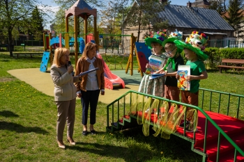 KAPELUSZKI (79)