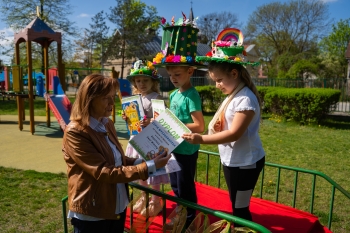 KAPELUSZKI (87)