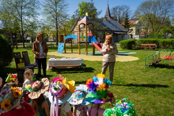 KAPELUSZKI (65)