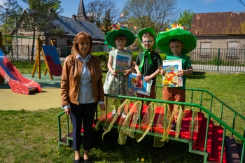 KAPELUSZKI (78)