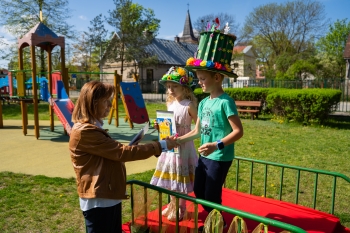 KAPELUSZKI (83)
