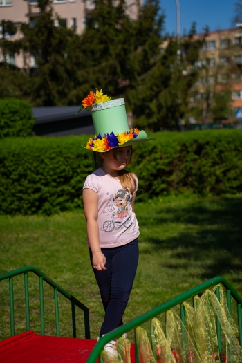 KAPELUSZKI (43)