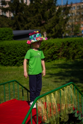 KAPELUSZKI (27)