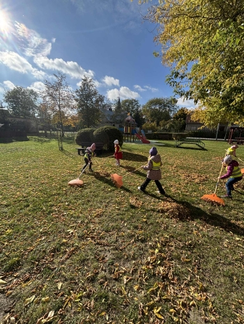 c85b3ee9-ec57-46ef-8184-14a13bdc5dc9