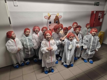 c3002597-23ee-448c-bc80-e9416aee266f