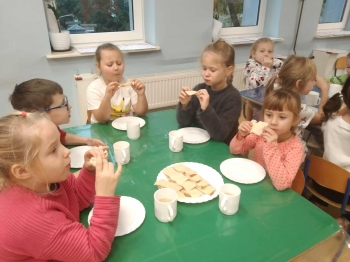 257d66d9-7d4f-4f8b-b944-5981ee7837cb