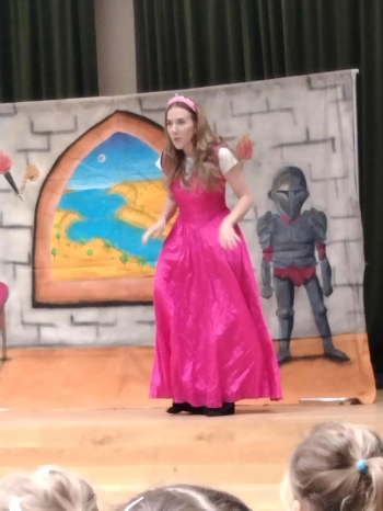 75ea223e-b490-4922-b78b-e3b24484c287