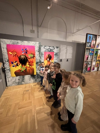 64a83d69-5b9d-4405-9275-80fa025e1939