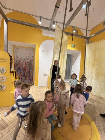 87ff6623-b74a-4c41-a4c6-77720226f5f2