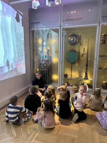 b65f4f81-3b70-400c-81f1-821856369eae