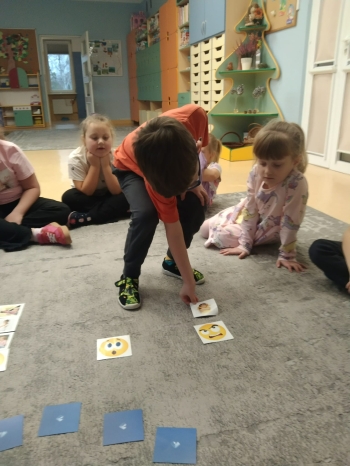 d811a00d-792c-4006-b792-b5a4402eeccf