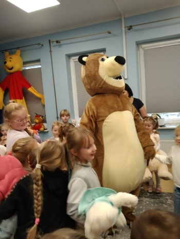 4c08985c-2b30-4173-a220-59cdd3eadb64