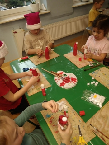 8b023a60-189d-4aa4-af16-7e944c5e6af0