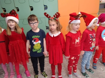 6a850a1c-3ecd-4946-b239-4267117ee750