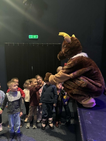 13e25431-7e60-4b09-8f1c-c862d5ac1715