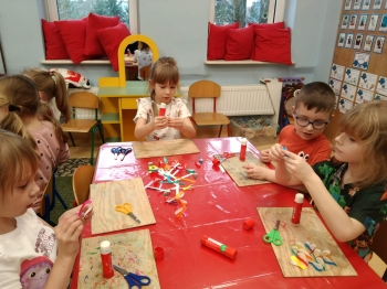 c256795d-ab5c-495f-9b90-48ede9aba45a