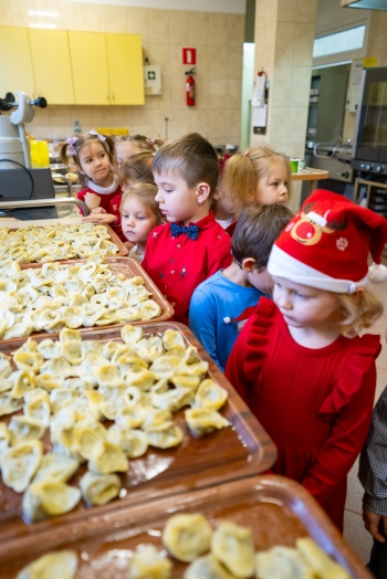 15c527a1-0c22-4e72-8bda-82c9da59f5e1