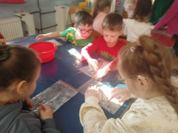 2b5ab986-0a82-41e5-aa7a-c64a4be9e99f