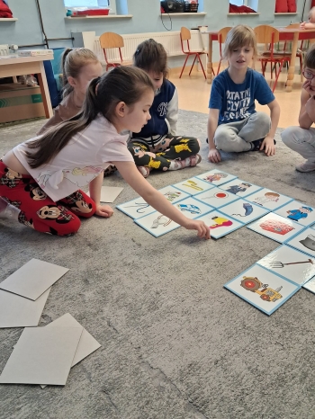 54afc2f1-5869-4a7b-8dde-50e9320bb26e