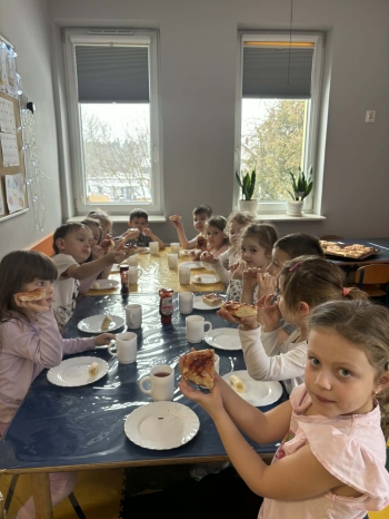 4eab001c-f5ab-46c7-a892-636b99f06ba2