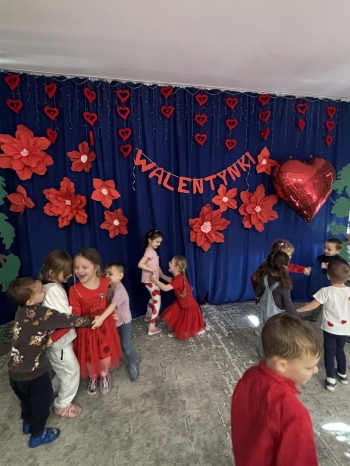 e53e60c1-8552-4de7-bb87-1921976a0a6e