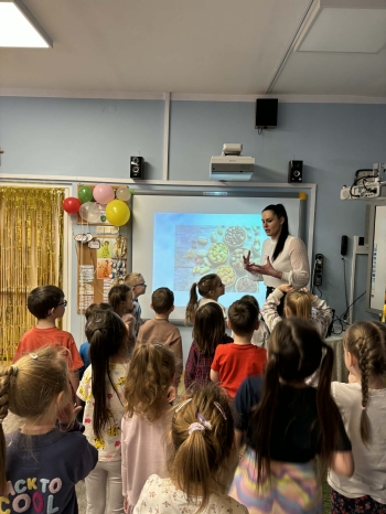 842302eb-1e91-4424-8866-0eaf8d4d6131