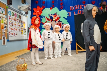 98efd299-97e7-4559-8cf5-212684ea026d