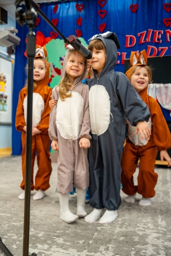 9a7fee76-ae50-4c8b-9093-817236966a37