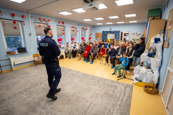 1006136d-c16a-4b12-9761-e34ed6e7bfe6