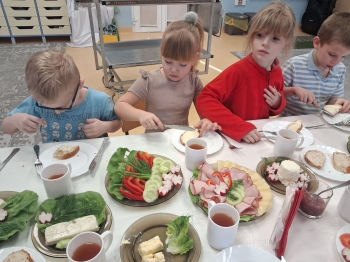 14e0b335-763e-4e93-acfd-b11753a3b23b