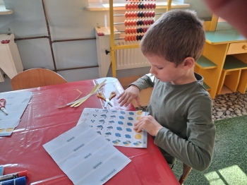 230c7c98-bee3-4c70-8c70-7e00acddc472