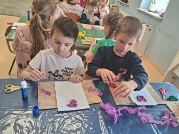 4a267456-d07d-4f28-a250-becb012954b0