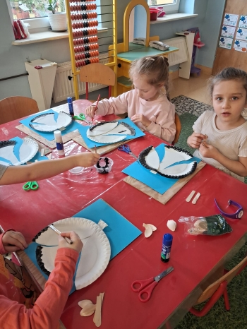 02523bc5-a8c1-4321-ad50-f74fd00e00c6