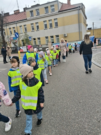 739206ab-6651-47fc-804f-c3d1039564d7