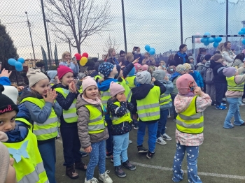 a2a4a895-5067-483b-b5b9-fe06c6e1dad1