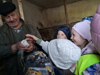 a4010cbc-4a2c-46e0-aaba-db5260a1459b