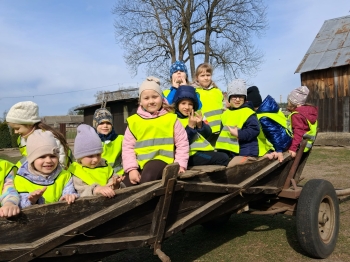 f6a15d36-e813-44a8-8894-60ad9a652048