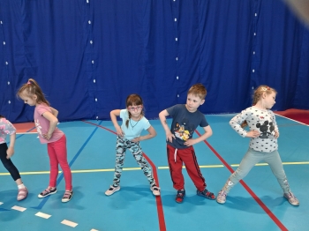 d759a505-c08d-4d9b-baa8-bc370df18941