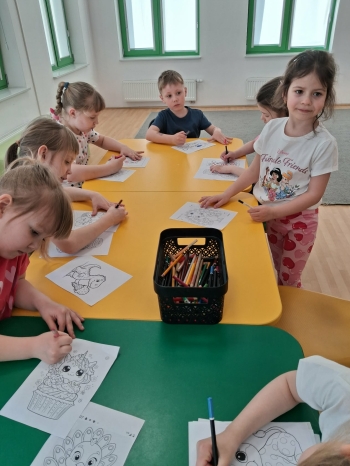 f94b50e0-03ca-418f-b045-685469be41d2