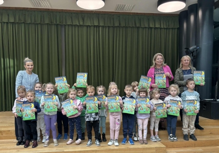 „ Kraina nad Liwcem. Poznajemy niezwykłe miejsca powiatu węgrowskiego”